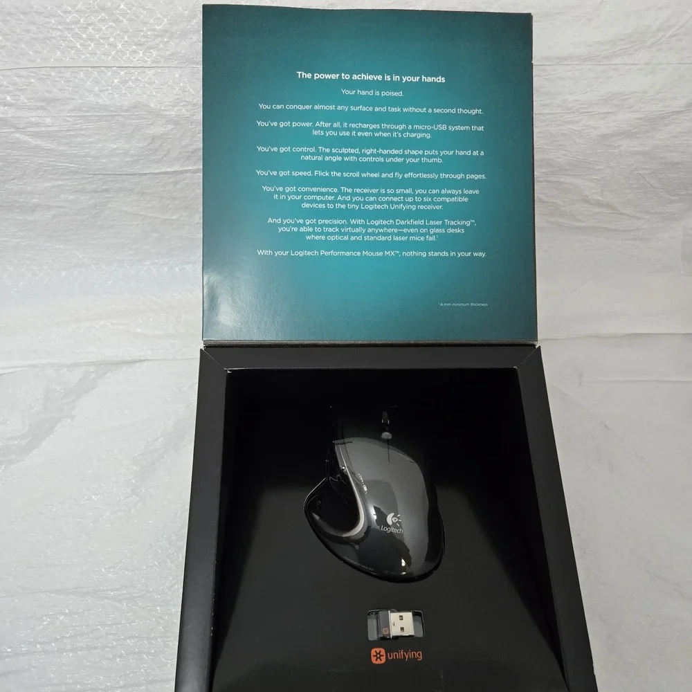 BNIB Logitech Performance Mouse mX 910-001105 Wireless Black DarkField